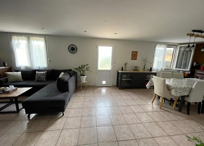 Vakantiehuis Grande Familiale A 5 Min Des Plages En Voiture - 4 - Wifi - Clim - Stationnement Facile - Grande Cour *