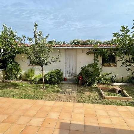 Casa de Férias Grande Familiale à 5 Min Des Plages En Voiture - 4 - Wifi - Clim - Stationnement Facile - Grande Cour Saint-Cyprien (Pyrenees-Orientales)